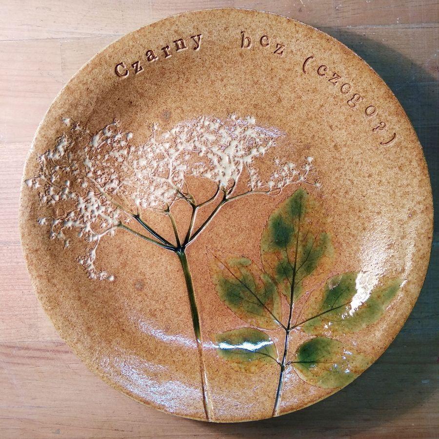 ceramika ozdobna talerz
